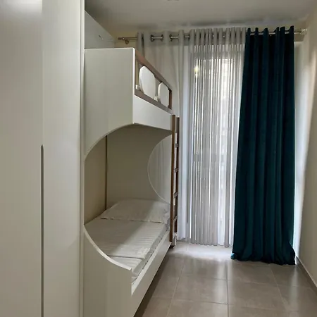 Cozy Apartmens 2 * Tirana